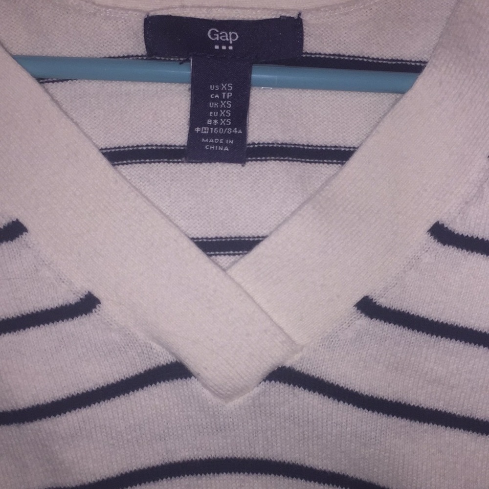 Gap Long Sleeve B&W Striped Light Sweater